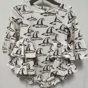 Kate Quinn Witch Hat Bubble